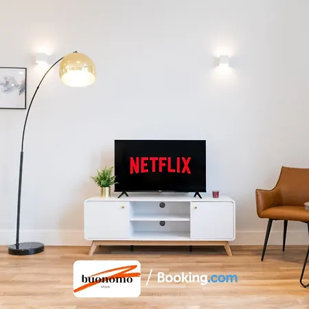 Two Bedroom Apartment At Buonomo Stays Short Lets & Serviced Accommodation Close To Wimbledon Tennis Courts London Exterior photo
